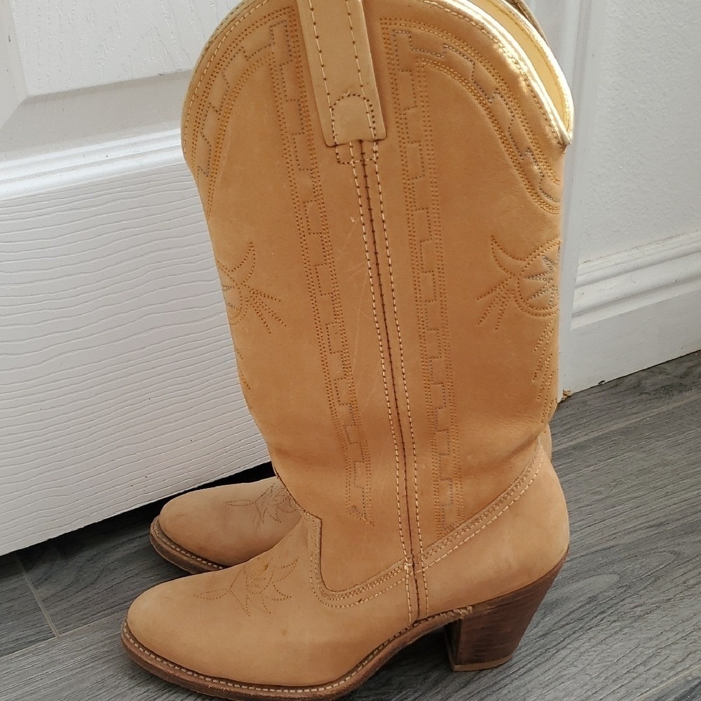 ACME Tan Heeled Boots (SIZE 6M) BOHO/Western/RETRO/Shabby Chic/Summer Vibes - Picture 5 of 11